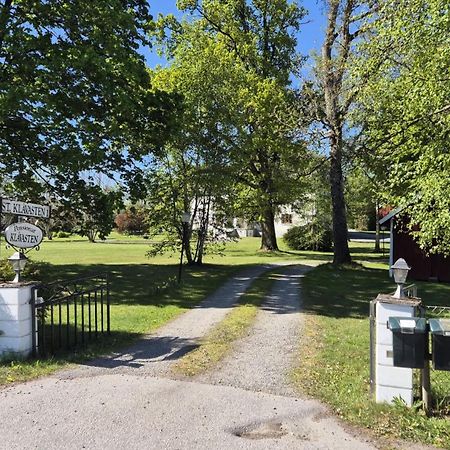 Pensionat Klavasten Skövde Exterior foto